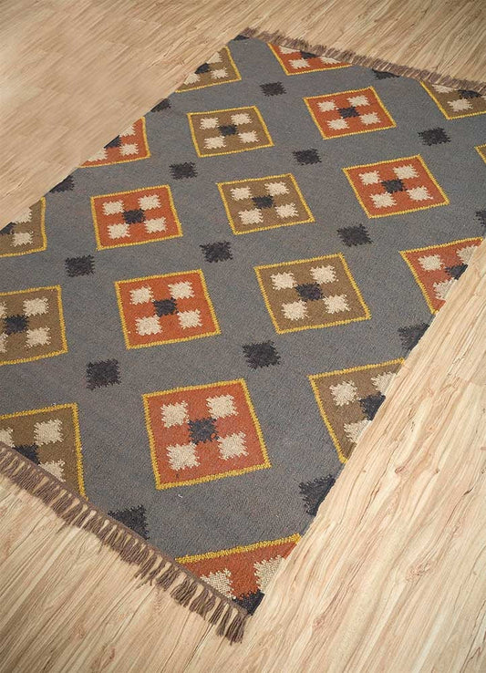 Multicolored Handwoven Panja Wool And Jute Rug | Traditional design Kilim rugs| Bedside runner Goodlyfe