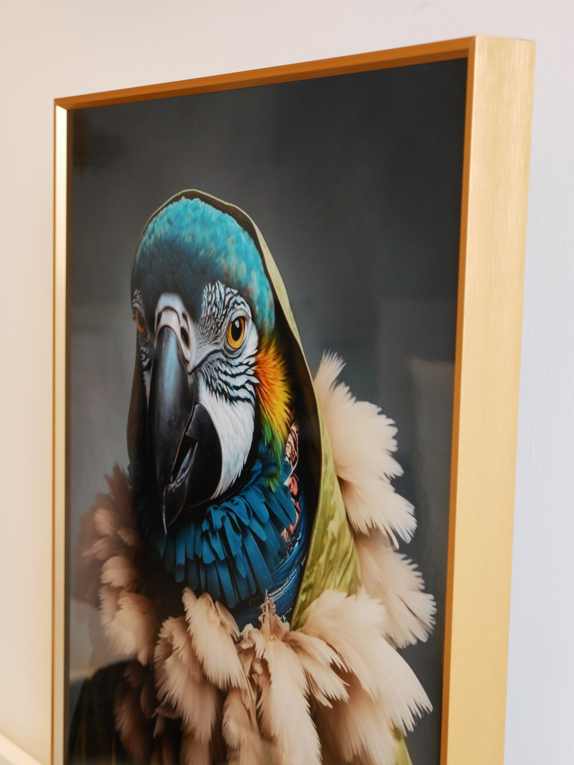 The Parrot Prince – Style with Feathers & Flair Crystal wall art|40x60cm