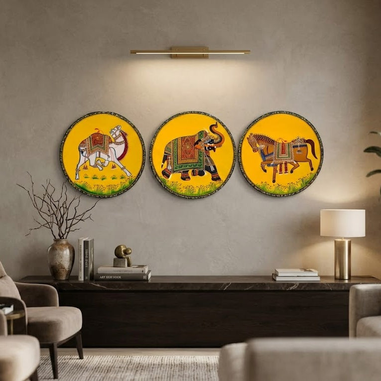 Handpainted wooden Pichwai round wall decor| 10 Inches| Oil painting| Elephant Pichwai
