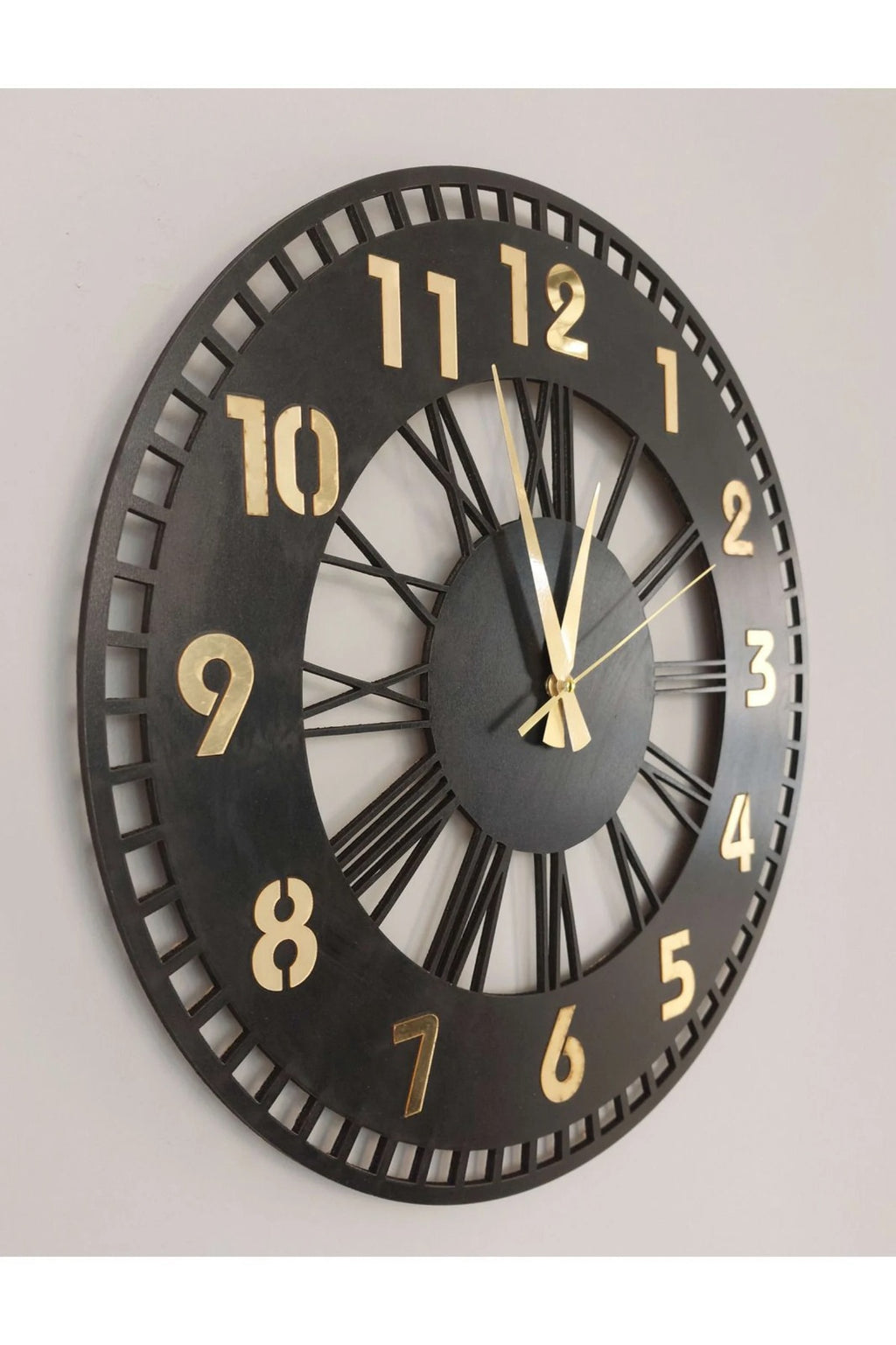 Vintage Modern – Roman Fusion Clock (18",20"24") INCH| Silent quartz| Customizable