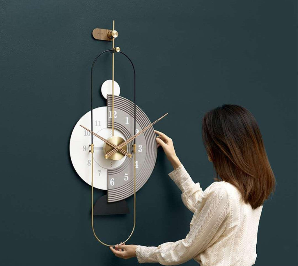 Modern style attractive wall clock | gray white copper dial